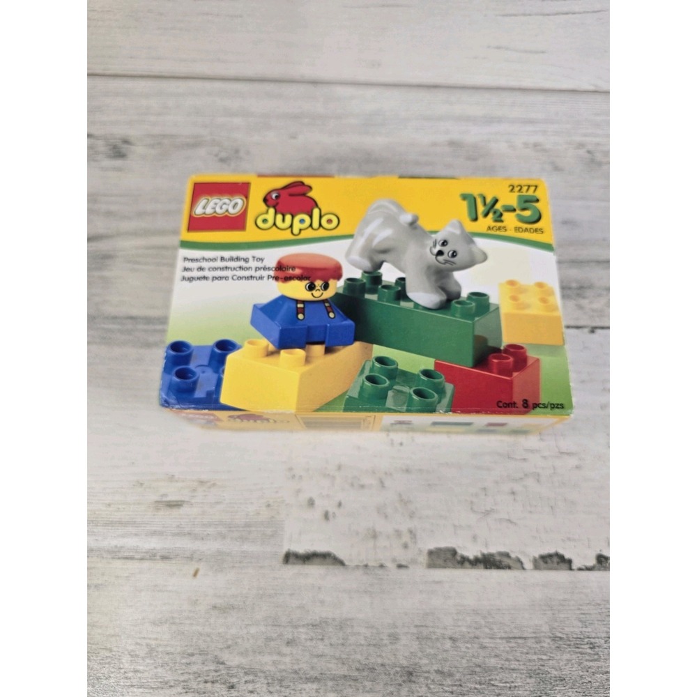 LEGO Duplo 2277 Preschool Building Toy 8 Pcs Gray Cat Figure Vintage 1998 Box